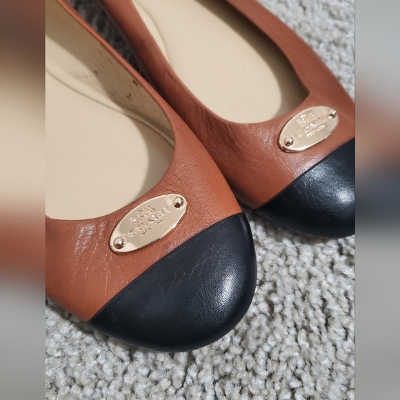 Coach flats - Picture 2 of 8
